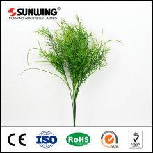 decorative artificial everygreen leaf branches for party use